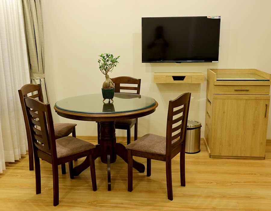 Suite Room image 2